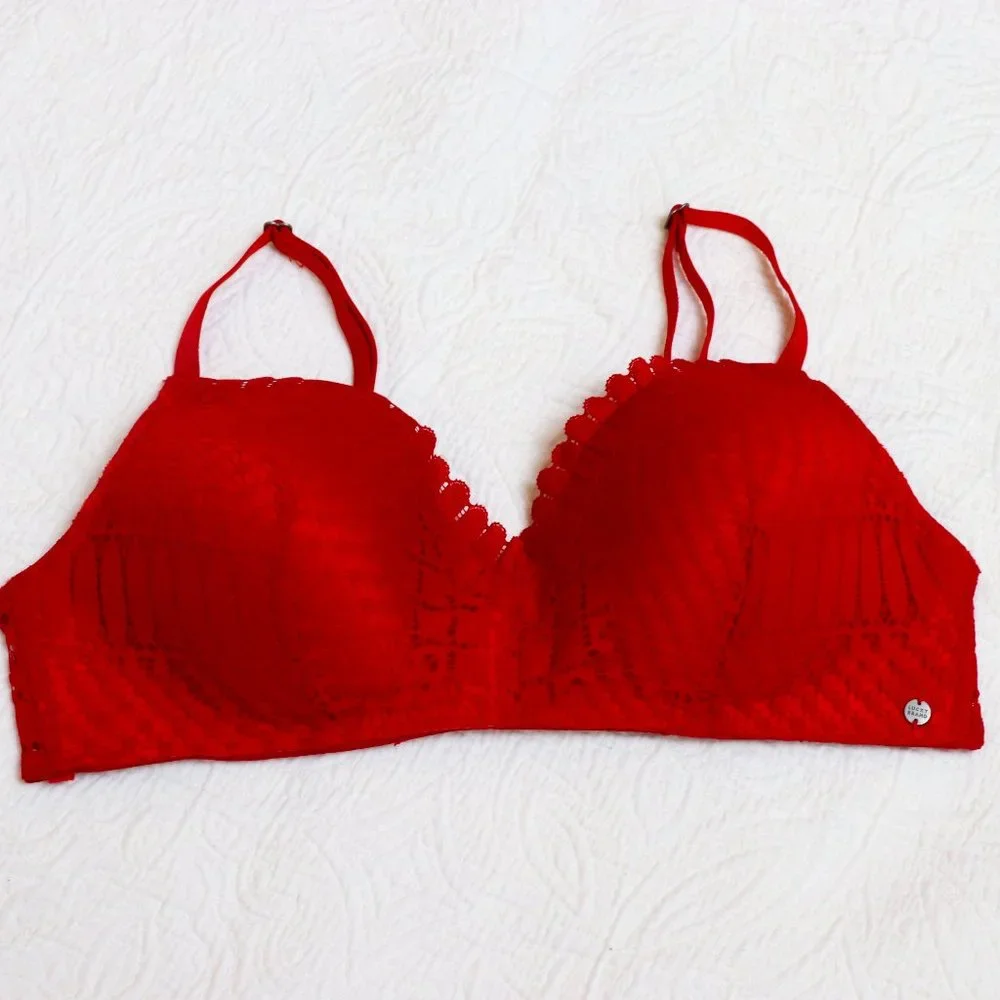 Lucky Brand | Red Lace Bra Size 36C Wireless, Lightly Padded - Picture 10 of 10